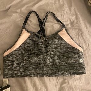 hollister sports bra